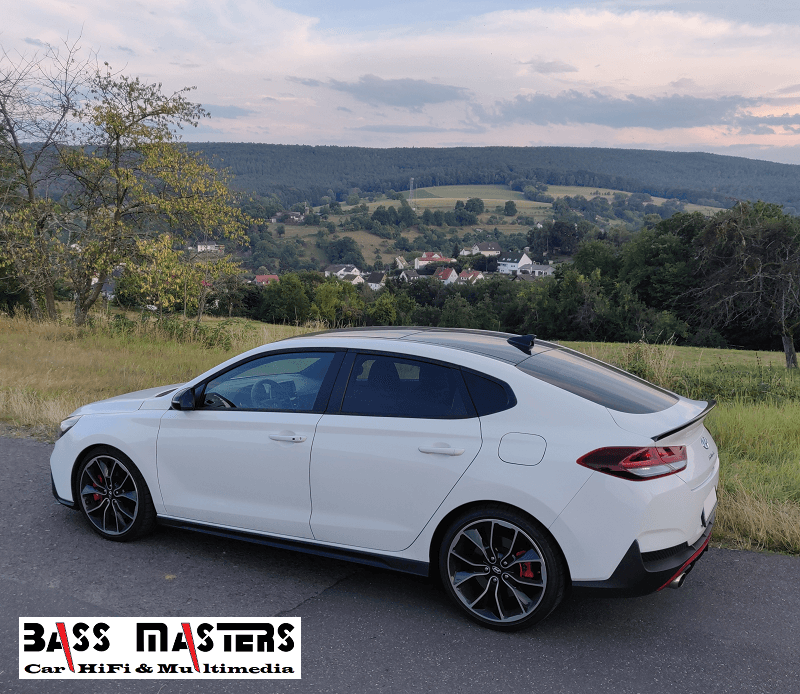 BASS MASTERS Soundsystem Hyundai i30N Performance Fastback