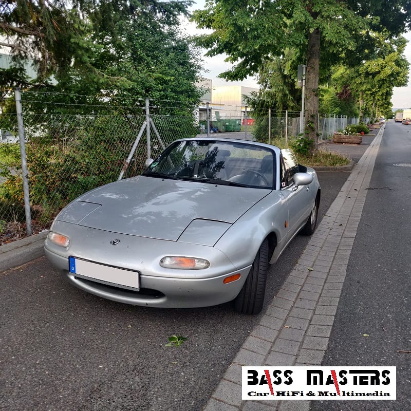 BASS MASTERS Soundsystem Mazda MX5