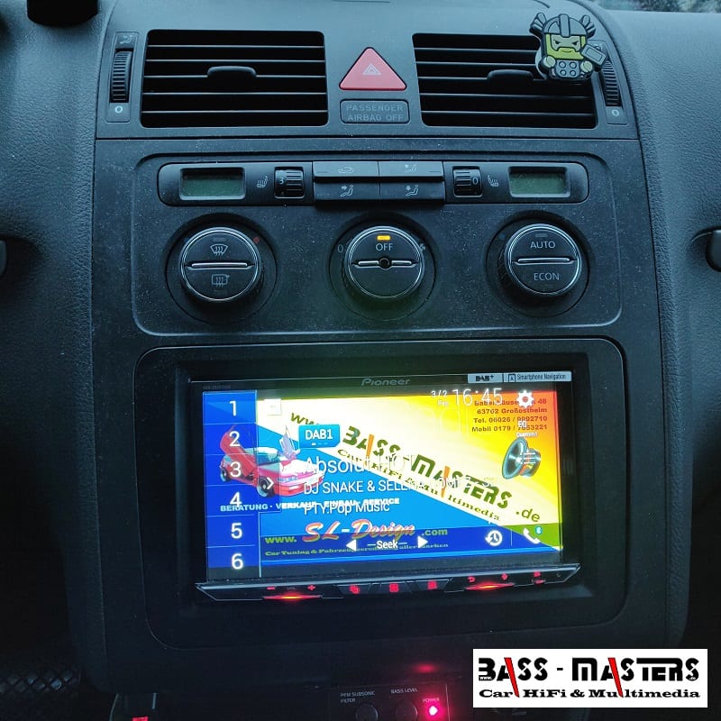 VW Touran Pioneer AVH-Z9200DAB
