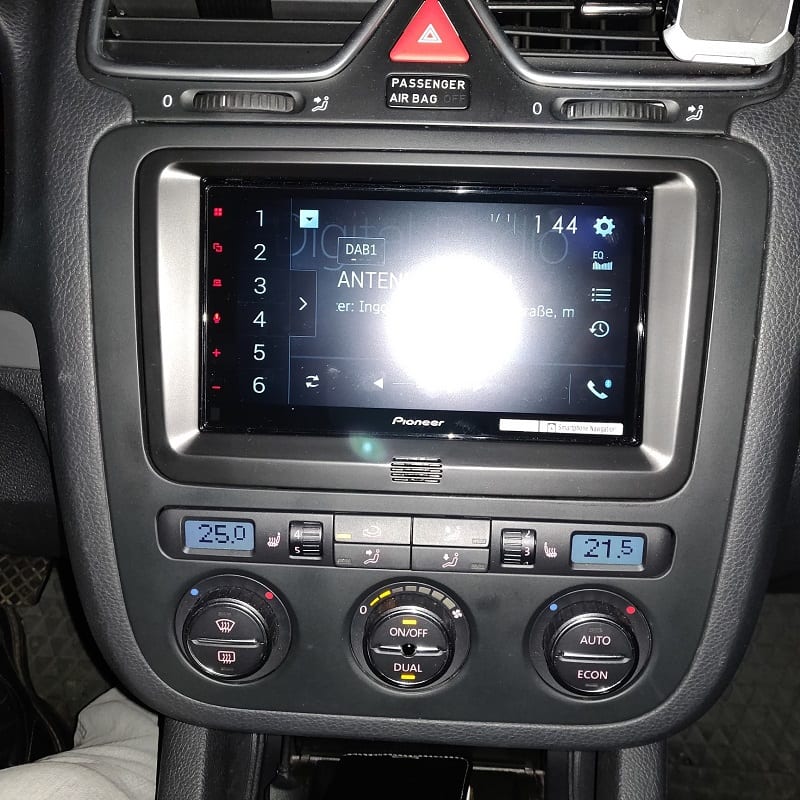 VW Eos Pioneer SPH-DA250DAB